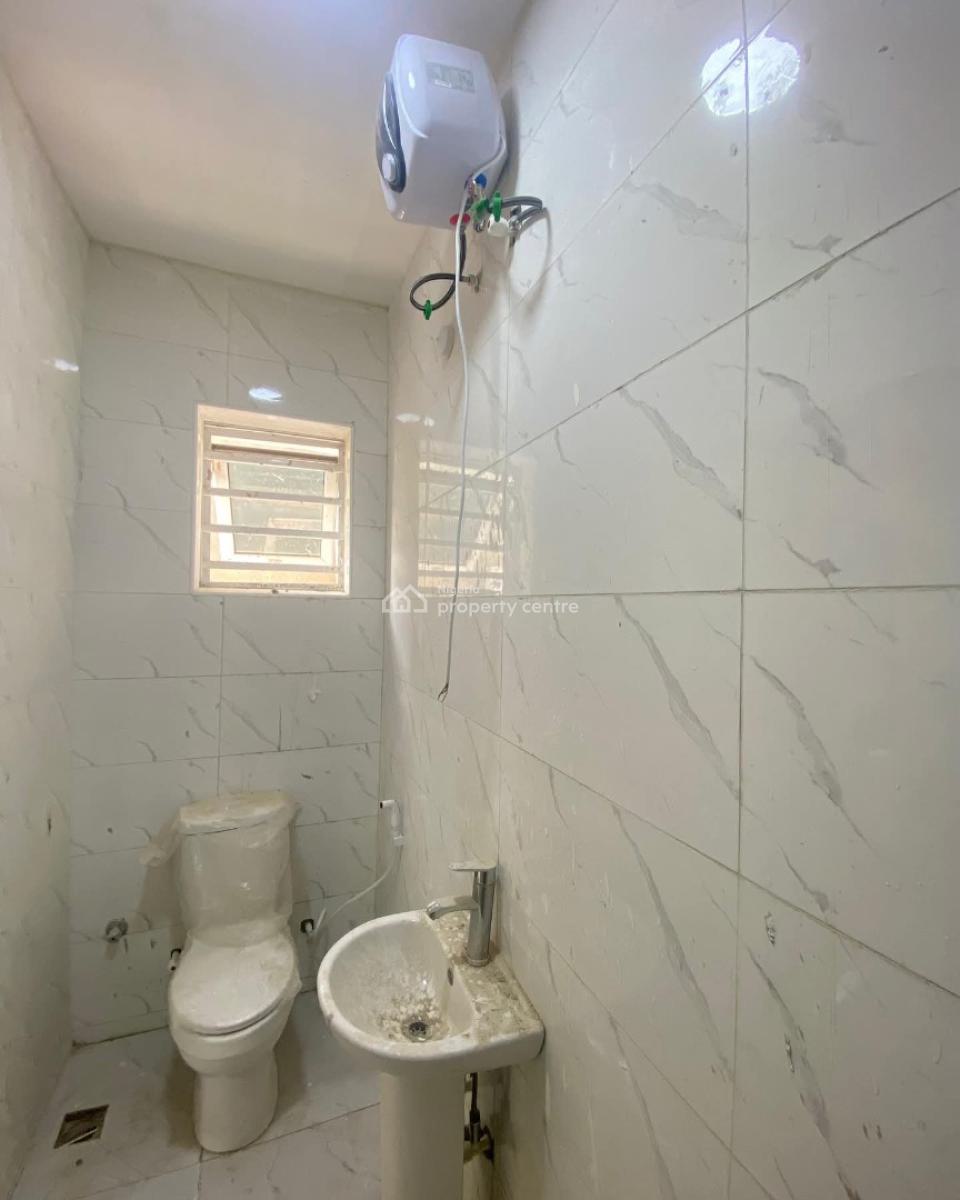 Spacious 2-bedroom Apartment, Ikate Elegushi, Lekki, Lagos, Flat / Apartment for Sale