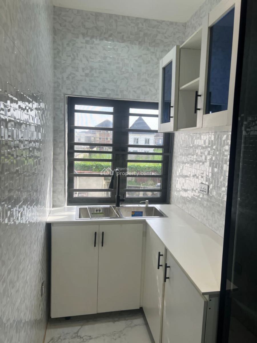 Modern Built Luxury 2 Bedrooms Apartment (upstairs), Badore, Ajah, Lagos, Flat / Apartment for Rent