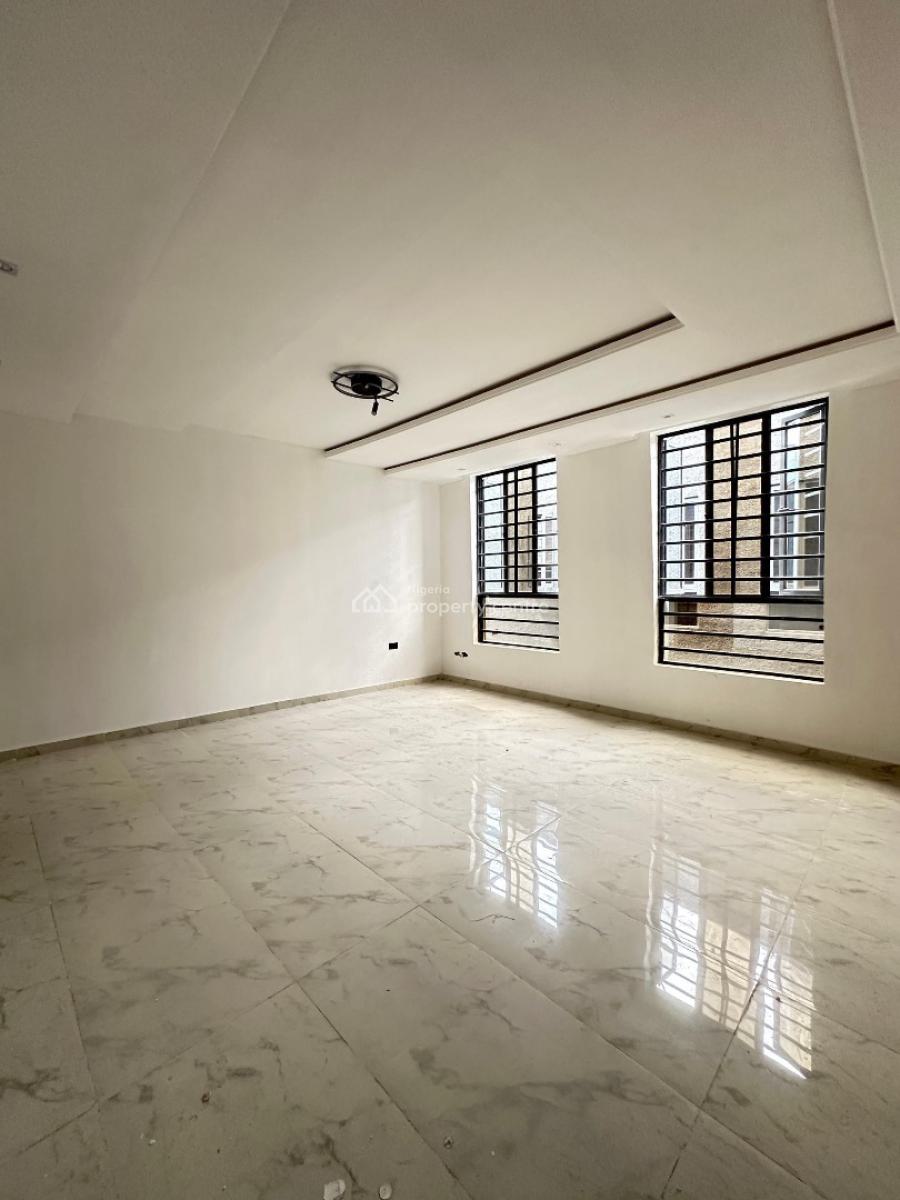 Luxurious 4 Bedroom Terraced Duplex in a Secure Location, Lekki Phase 1, Lekki, Lagos, Terraced Duplex for Sale