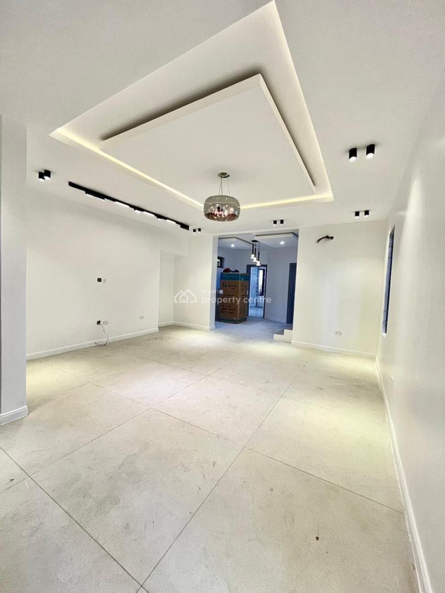 Luxury 4 Bedroom, Lekki Phase 1, Lekki, Lagos, Semi-detached Duplex for Rent