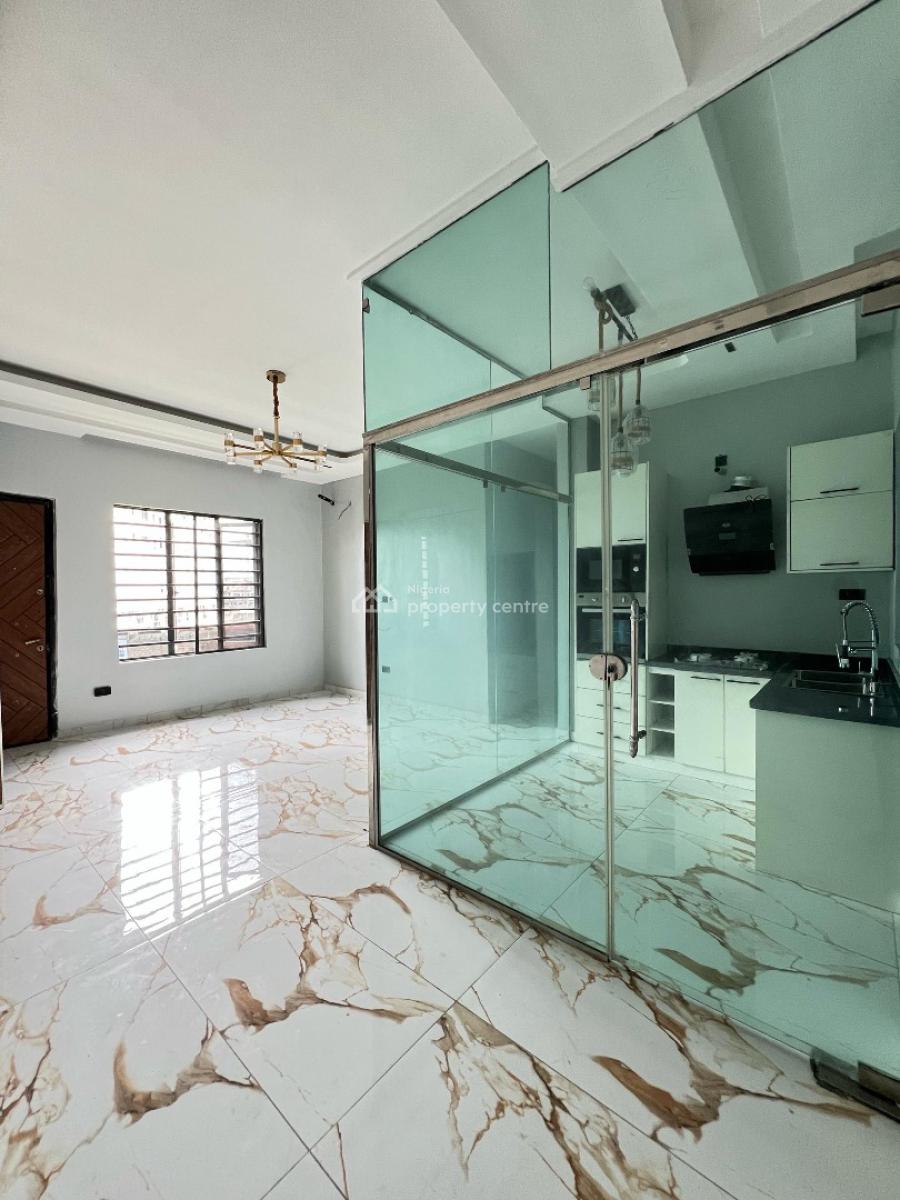 Affordable 2 Bedroom Apartment Bedroom in a Serene Environmen, Lekki Phase 1, Lekki, Lagos, Flat / Apartment for Sale