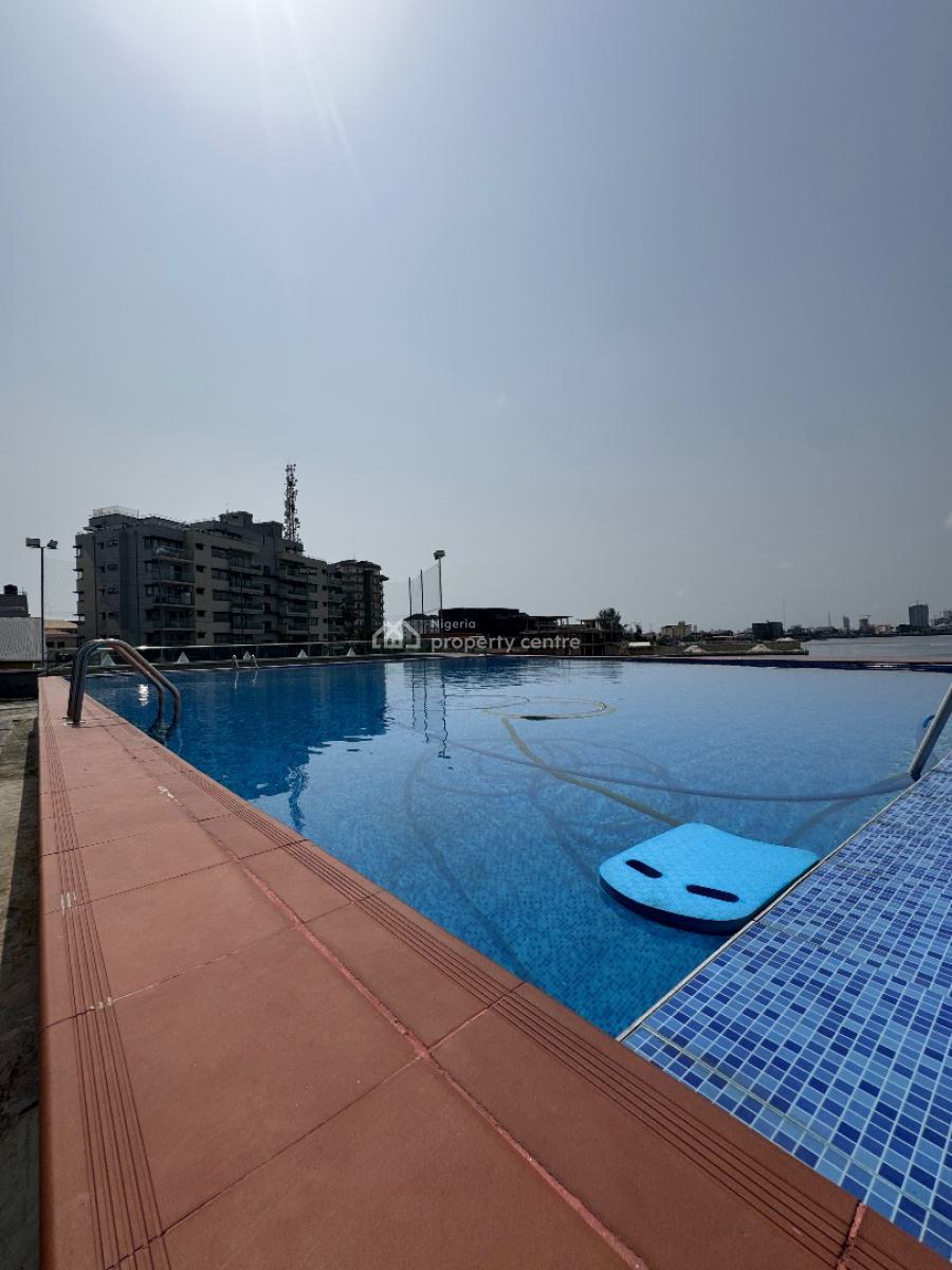 Newly Built Waterfront Three (3) Bedroom Maisonette, Lekki Phase 1, Lekki, Lagos, Flat / Apartment for Rent