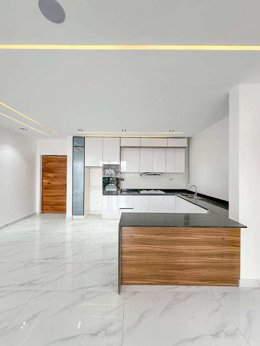 1 Bedroom Apartment, Oniru, Victoria Island (vi), Lagos, Mini Flat (room and Parlour) for Sale