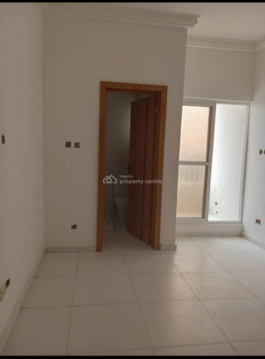 Luxurious 3 Bedroom Water Front Apartment on The 3rd Floor, Northern Foreshore Extension Osapa, Lekki, Lagos, Flat / Apartment for Rent