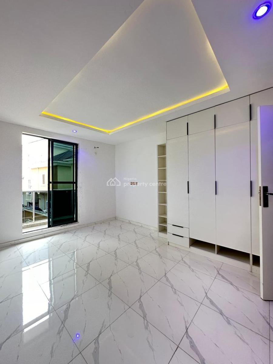 Exquisite 2 Bedroom Apartment with Pool Gym, Ikate, Lekki Phase 1, Lekki, Lagos, Flat / Apartment for Sale