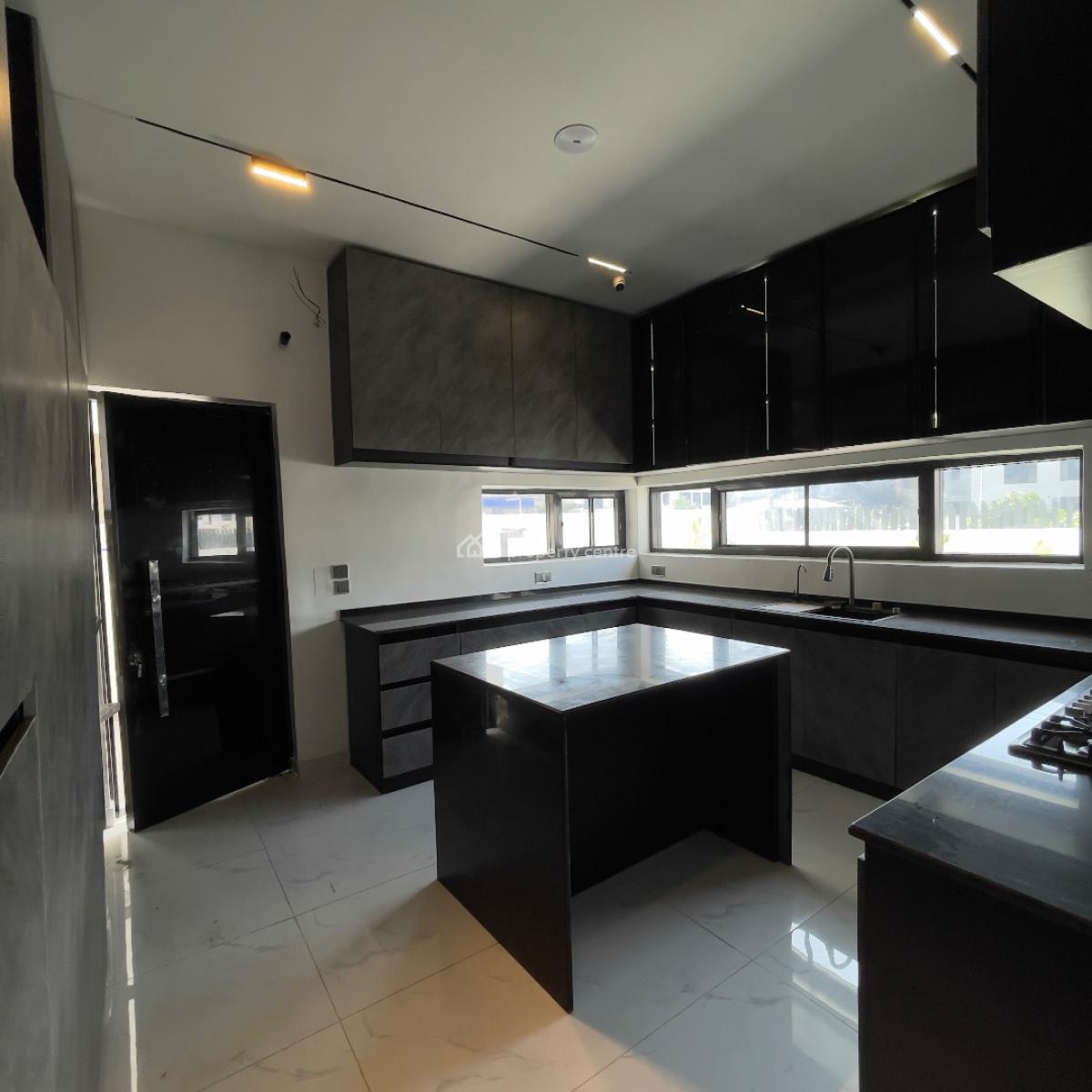 5 Bedroom Duplex, Lekki Phase 1, Lekki, Lagos, Detached Duplex for Sale