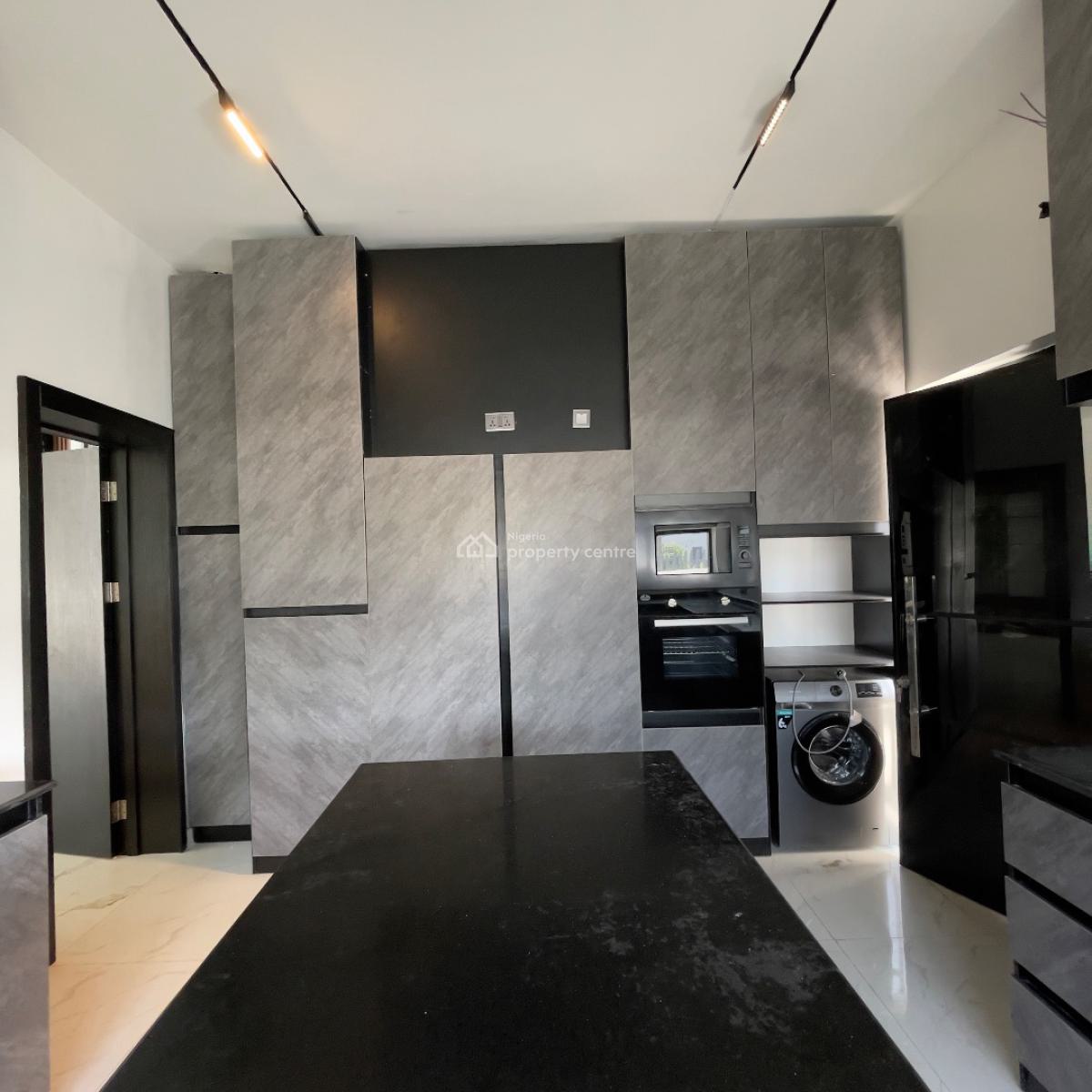 5 Bedroom Duplex, Lekki Phase 1, Lekki, Lagos, Detached Duplex for Sale