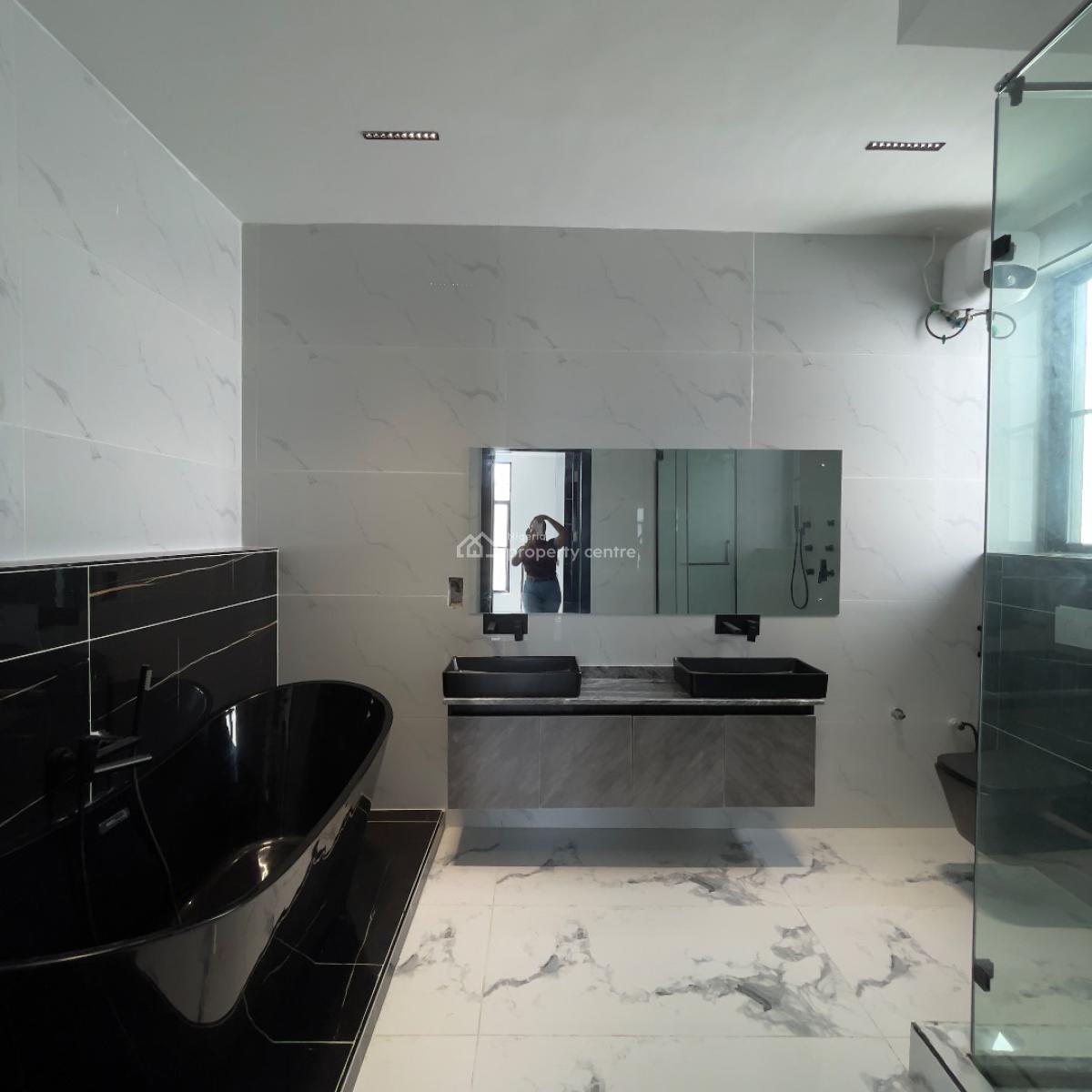 5 Bedroom Duplex, Lekki Phase 1, Lekki, Lagos, Detached Duplex for Sale