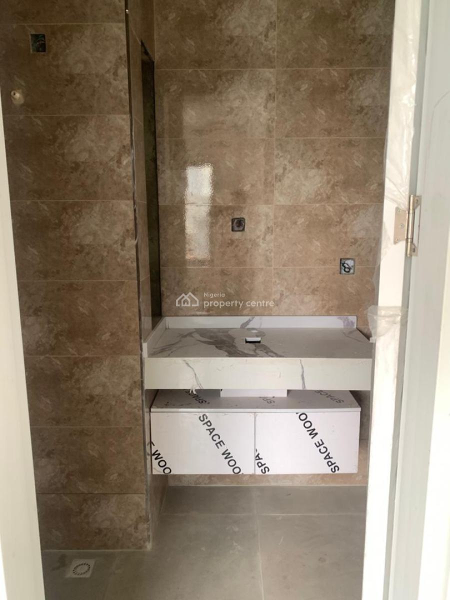 Brand-new 2 Bedroom with Bq, Off Freedom Way, Lekki Phase 1, Lekki, Lagos, Flat / Apartment for Sale