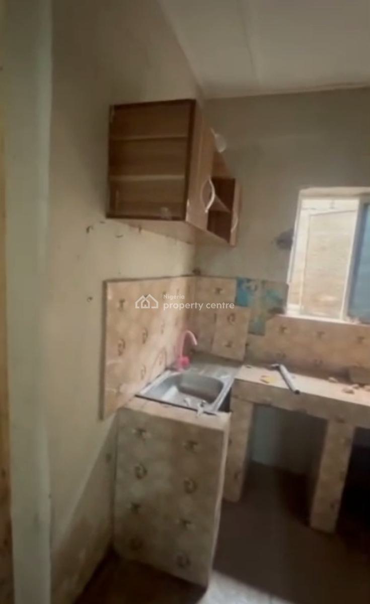 a Spacious Self Contain, Off, Bode Thomas, Surulere, Lagos, Self Contain (single Rooms) for Rent