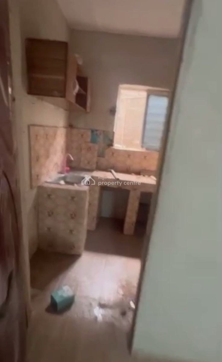 a Spacious Self Contain, Off, Bode Thomas, Surulere, Lagos, Self Contain (single Rooms) for Rent