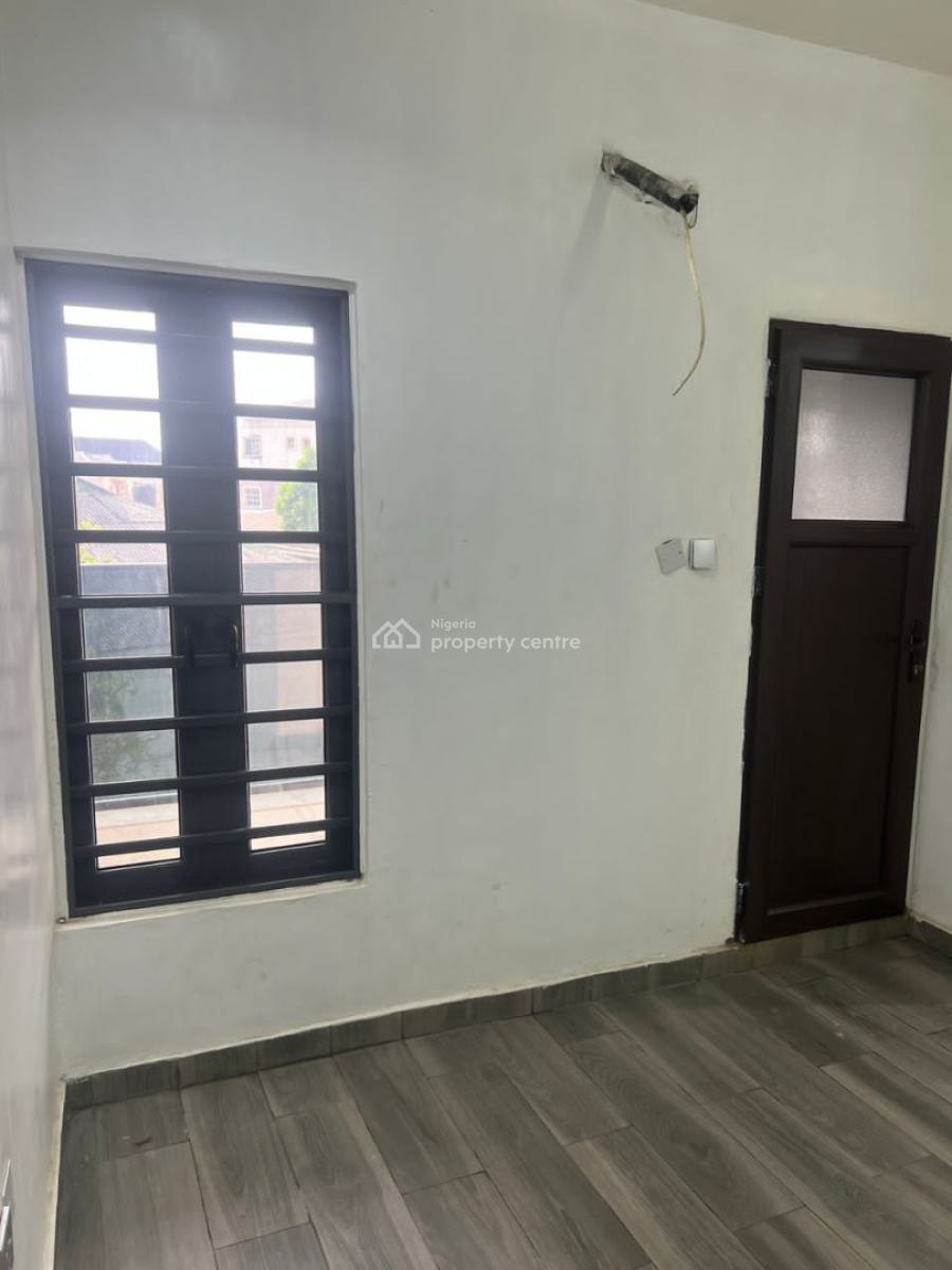 Modern Built Luxury 2 Bedrooms Apartment Upstairs, Badore, Ajah, Lagos, Flat / Apartment for Rent