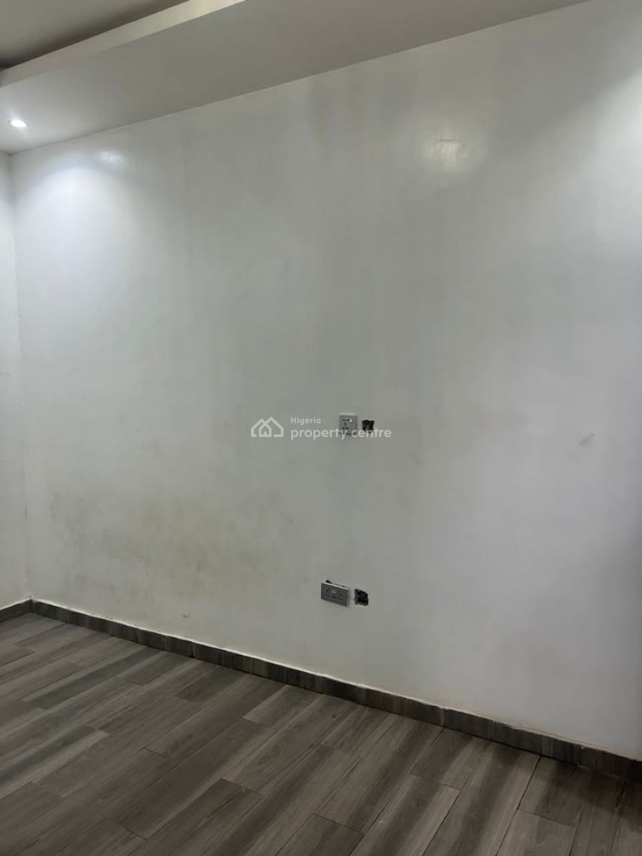Modern Built Luxury 2 Bedrooms Apartment Upstairs, Badore, Ajah, Lagos, Flat / Apartment for Rent