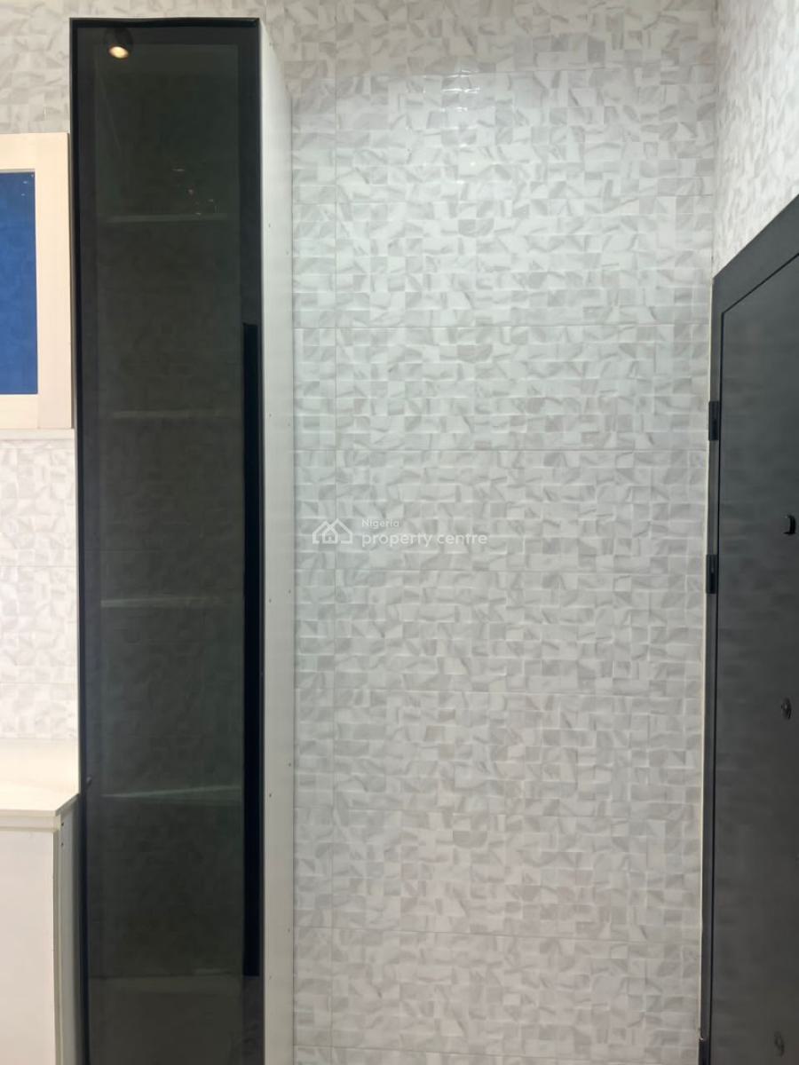 Modern Built Luxury 2 Bedrooms Apartment Upstairs, Badore, Ajah, Lagos, Flat / Apartment for Rent