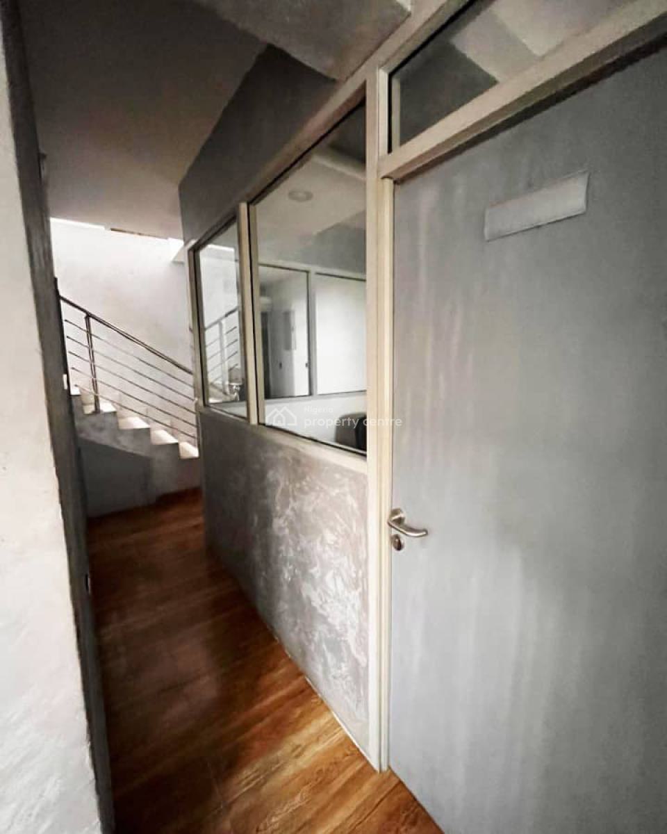 Spacious 5-bedroom Semi Detached, Oniru, Victoria Island (vi), Lagos, Semi-detached Duplex for Sale