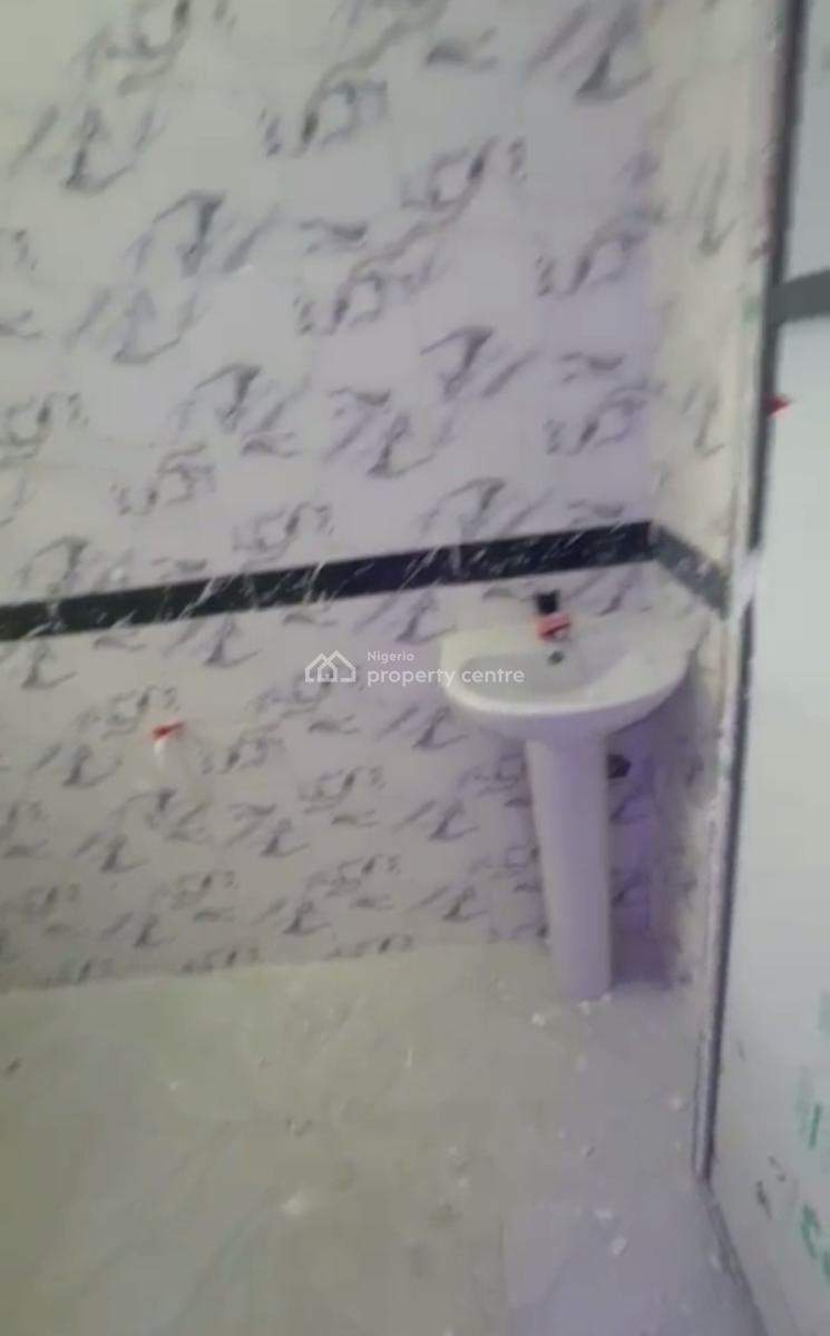 Standard Spacious Miniflat, Fadeyi, Yaba, Lagos, Mini Flat (room and Parlour) for Rent