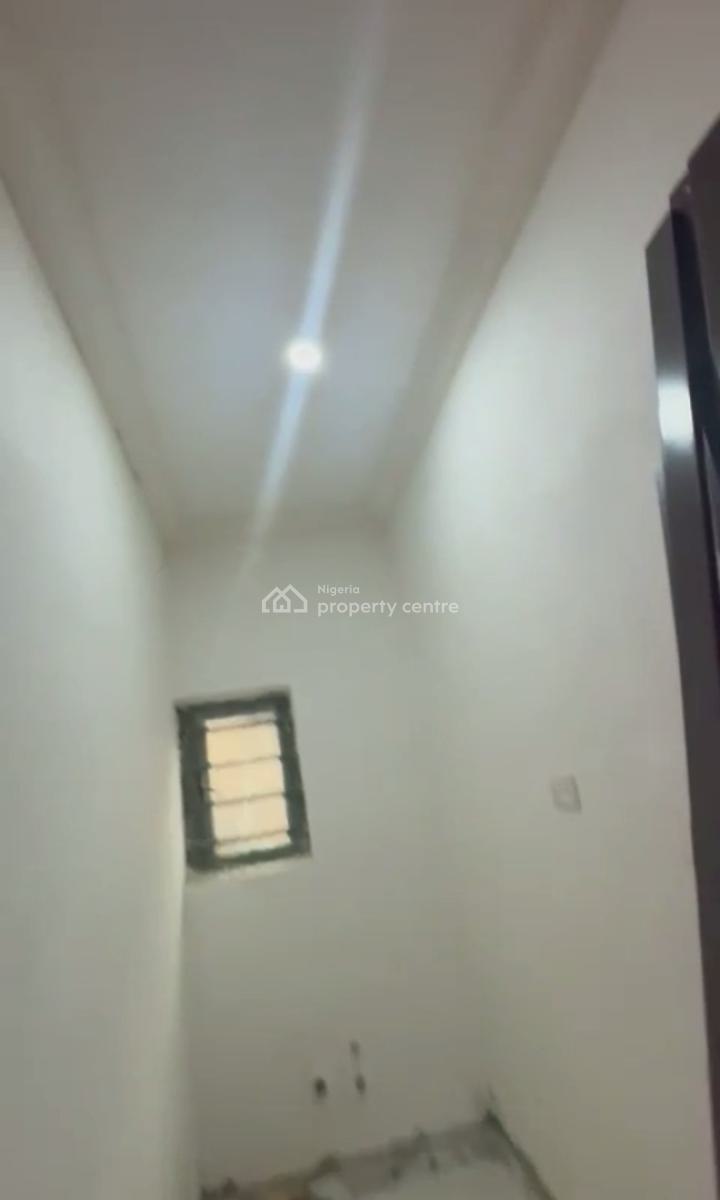 Standard Spacious Miniflat, Fadeyi, Yaba, Lagos, Mini Flat (room and Parlour) for Rent
