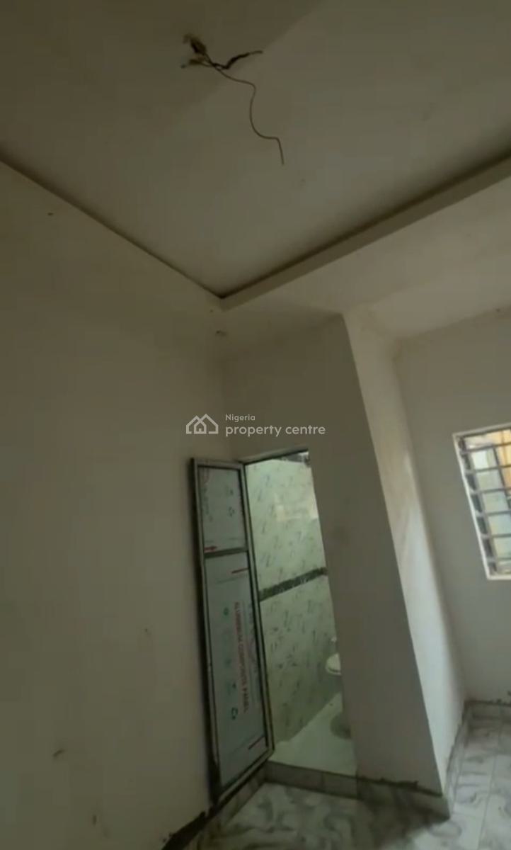 Standard Spacious Miniflat, Fadeyi, Yaba, Lagos, Mini Flat (room and Parlour) for Rent