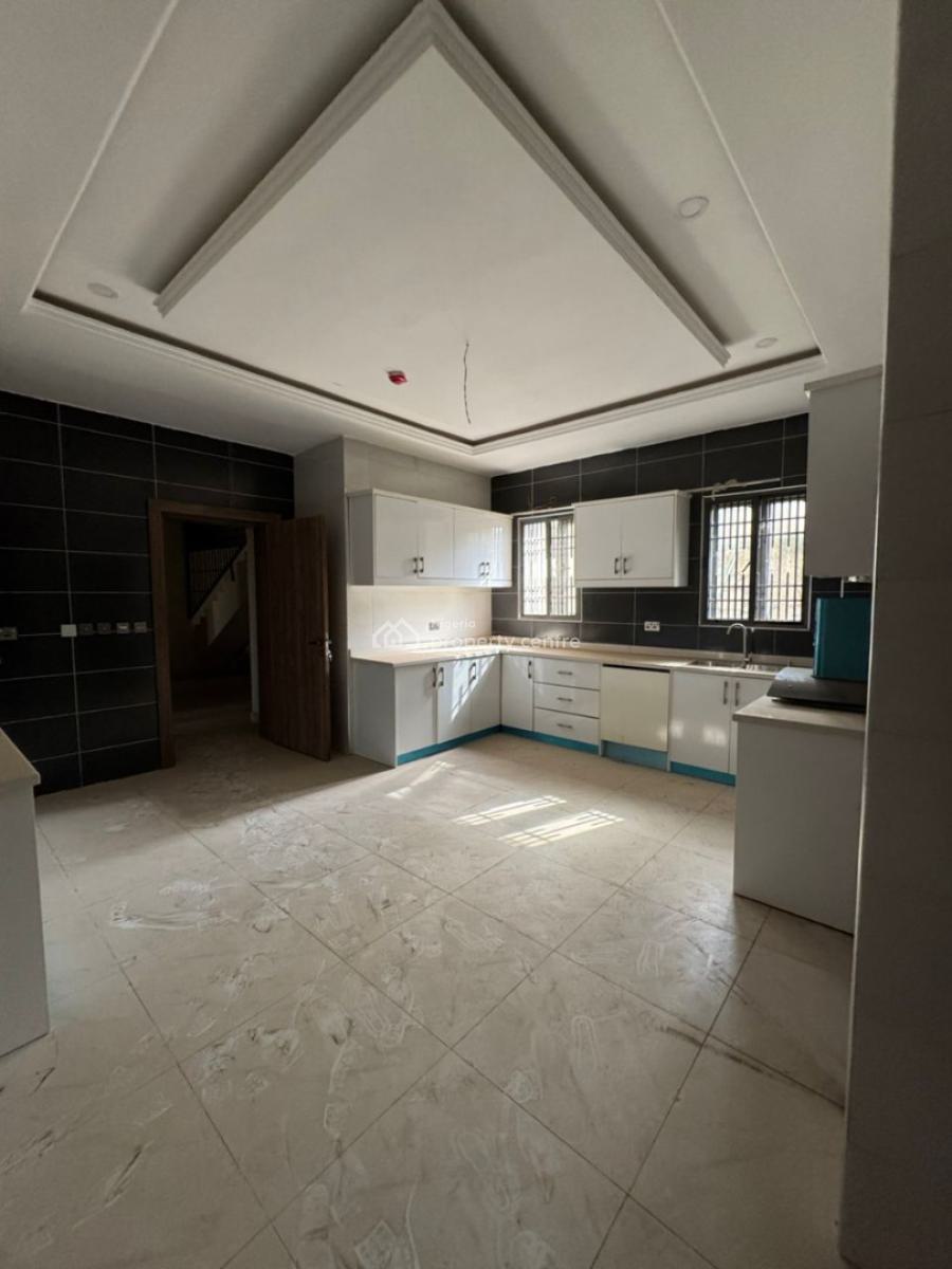 Newly Built 4 Bedrooms Terraced Duplex with Bq, Off Ibb Way, Maitama District, Abuja, Terraced Duplex for Rent