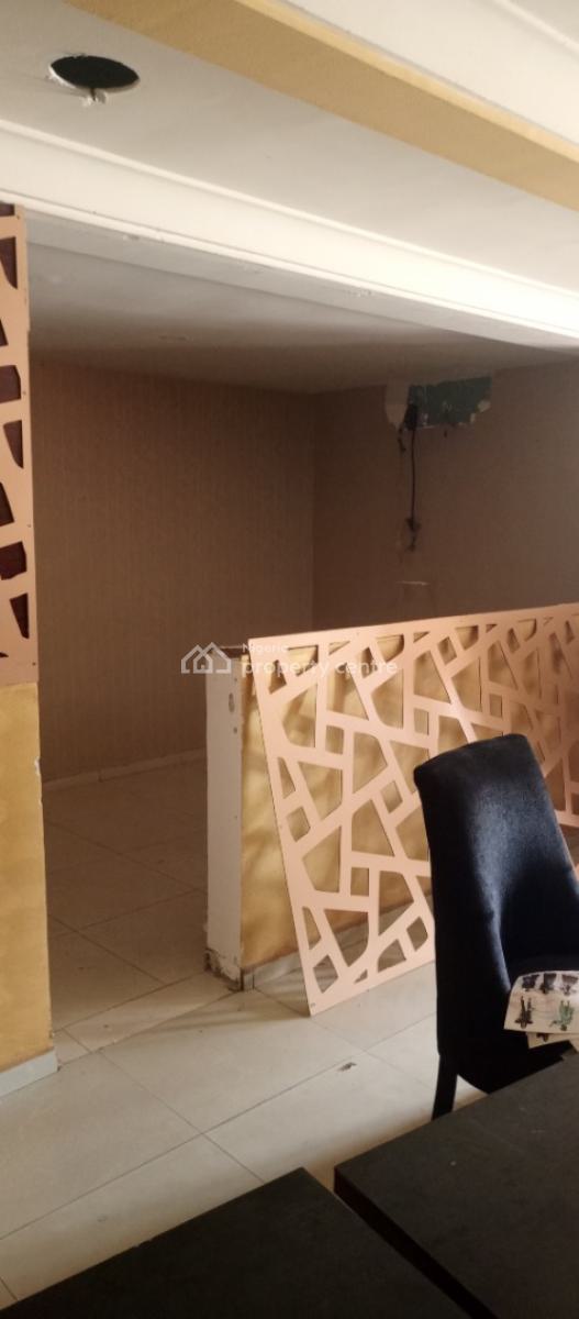 90sqms on The Ground Floor with Two Toilets, Maitama District, Abuja, Office Space for Rent
