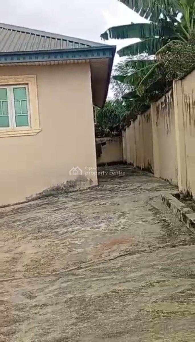 3 Bedroom Duplex with a Mini Flat on a Plot of Land, Inside Martins, Off Alagbole Akute Road, Ojodu Extension, Ojodu Berger, Ojodu, Lagos, House for Rent