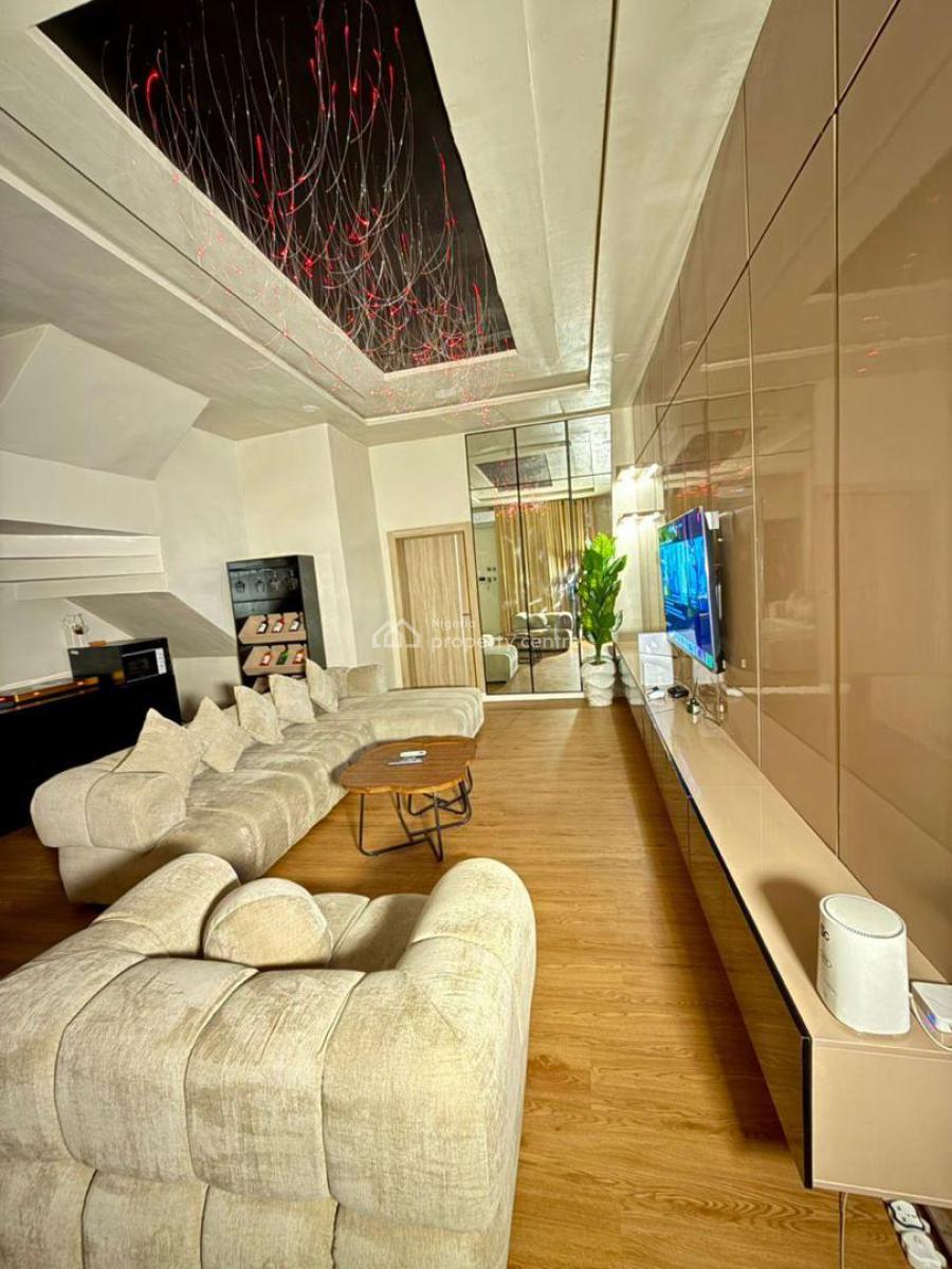 Luxury New 1 Bedroom with Ps5 -big Mirror -board Games - Balcony, Lekki Phase 1, Lekki, Lagos, Flat / Apartment Short Let