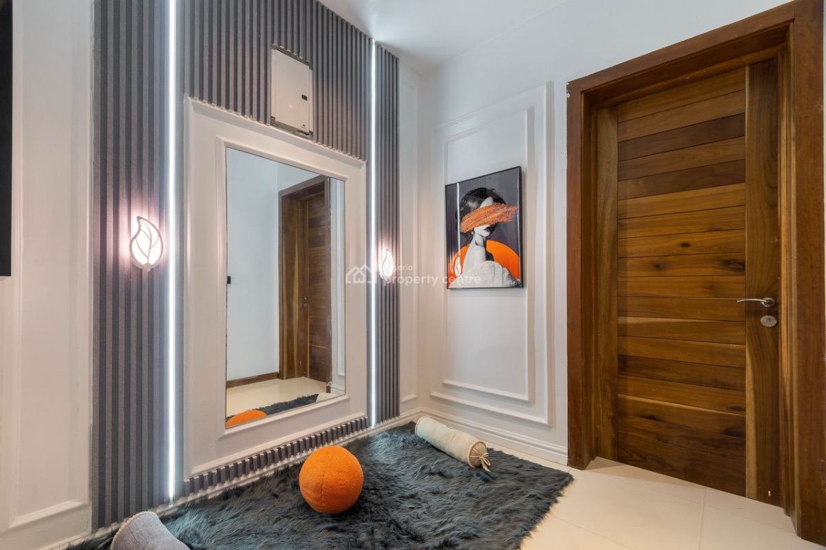 Cozy and Lovely Two Bedroom Apartment, Victoria Island (vi), Lagos, Flat / Apartment Short Let