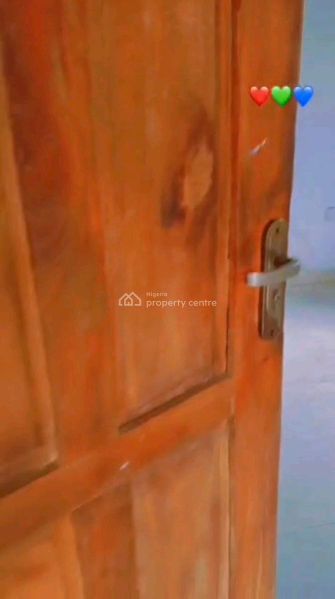 Very Decent and Spacious Miniflat Apartment, Off Pedro Road, Ladilak, Shomolu, Lagos, Mini Flat (room and Parlour) for Rent