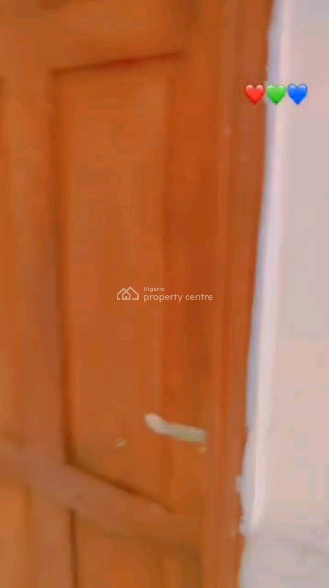 Very Decent and Spacious Miniflat Apartment, Off Pedro Road, Ladilak, Shomolu, Lagos, Mini Flat (room and Parlour) for Rent