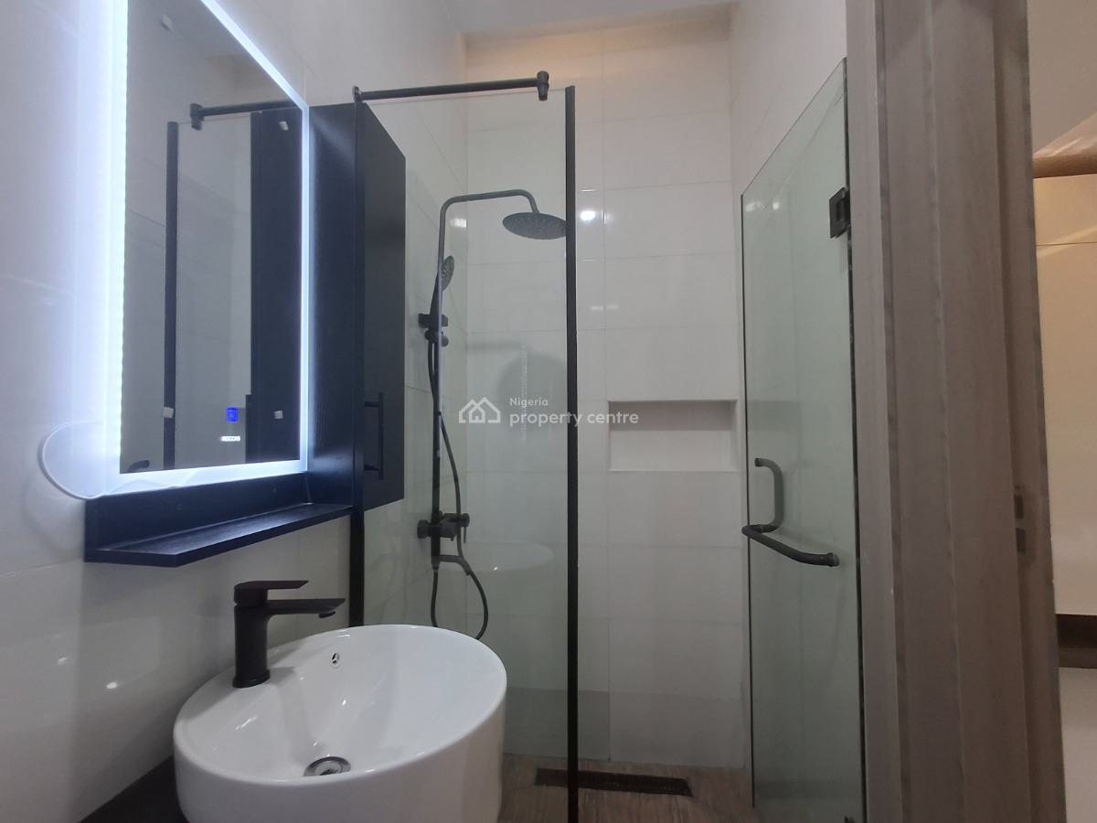 2 Bedroom Apartments, Off Freedom Way, Lekki Phase 1, Lekki, Lagos, Flat / Apartment for Sale