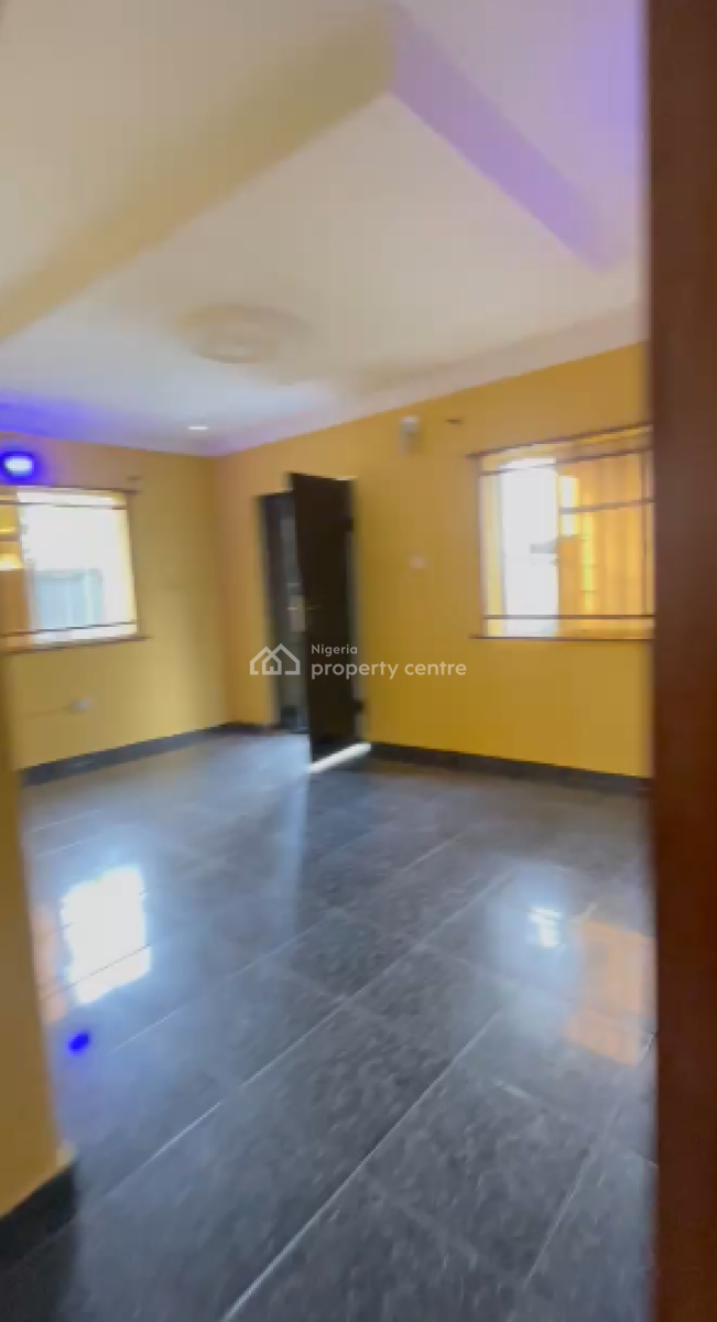 Sweet 2 Bedroom Apartment, Ogombo, Lekki Phase 2, Lekki, Lagos, Flat / Apartment for Rent
