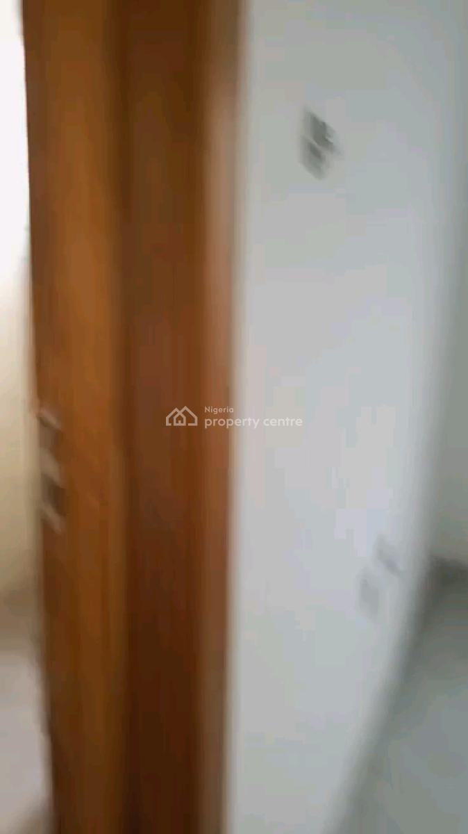 a Brand New and Standard 2bedroom Apartment, Upstairs, Off Agbebi Road, Ijesha, Surulere, Lagos, Flat / Apartment for Rent