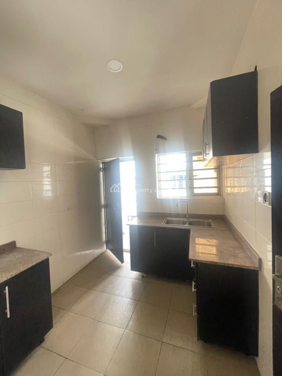 a Standard 3 Bedroom Apartment, Mobil Road Ilaje Ajah, Lekki, Lagos, Flat / Apartment for Rent