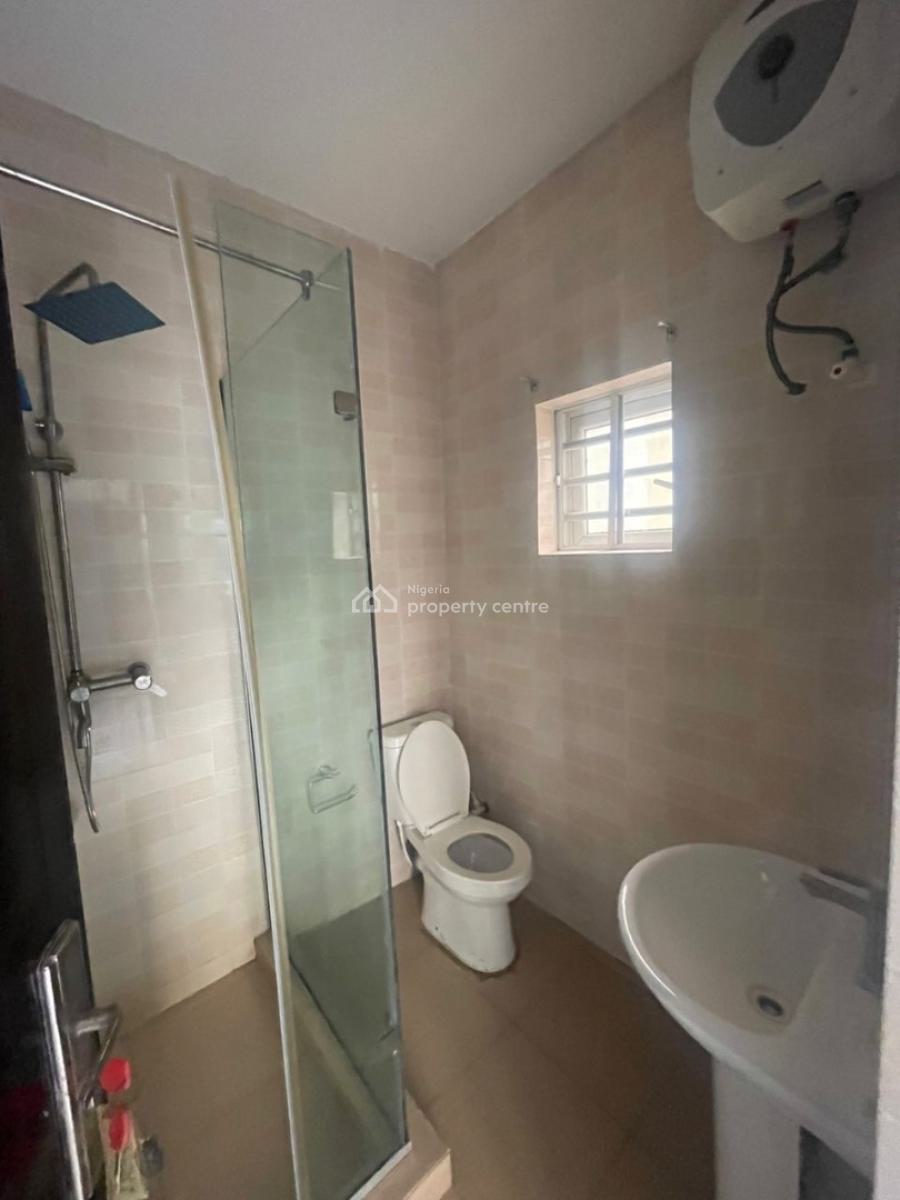a Standard 3 Bedroom Apartment, Mobil Road Ilaje Ajah, Lekki, Lagos, Flat / Apartment for Rent
