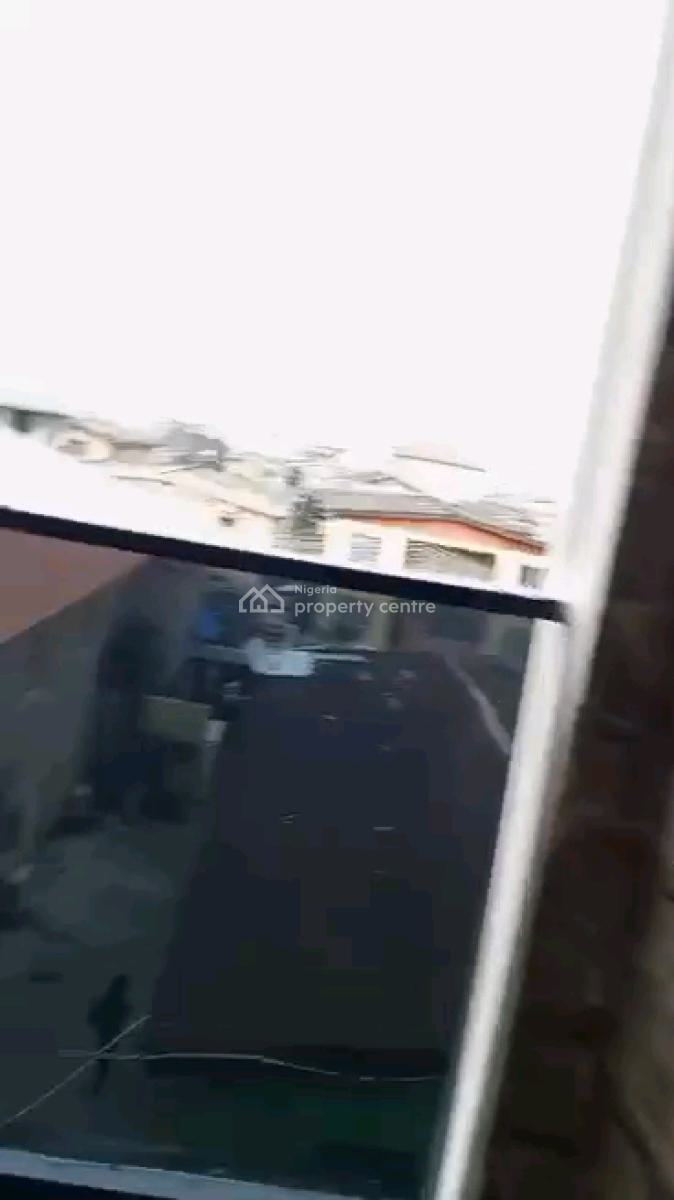 Brand New and Standard 2 Bedroom Apartment, Upstairs, Off Agbebi Road, Ijesha, Surulere, Lagos, Flat / Apartment for Rent