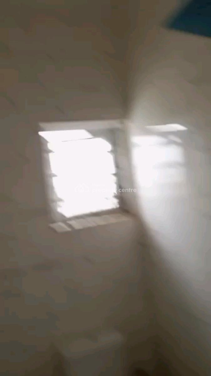 Brand New and Standard 2 Bedroom Apartment, Upstairs, Off Agbebi Road, Ijesha, Surulere, Lagos, Flat / Apartment for Rent