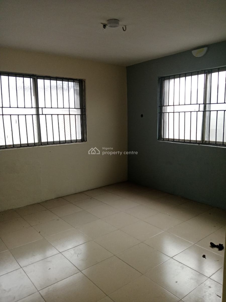 Pay and Pack in 3 Bedroom Flat Upstairs, Haruna, Ogba, Ikeja, Lagos, Flat / Apartment for Rent
