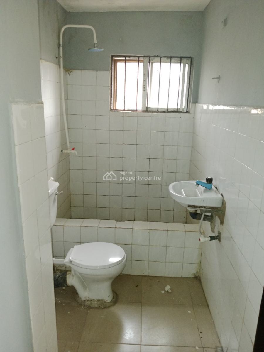 Pay and Pack in 3 Bedroom Flat Upstairs, Haruna, Ogba, Ikeja, Lagos, Flat / Apartment for Rent