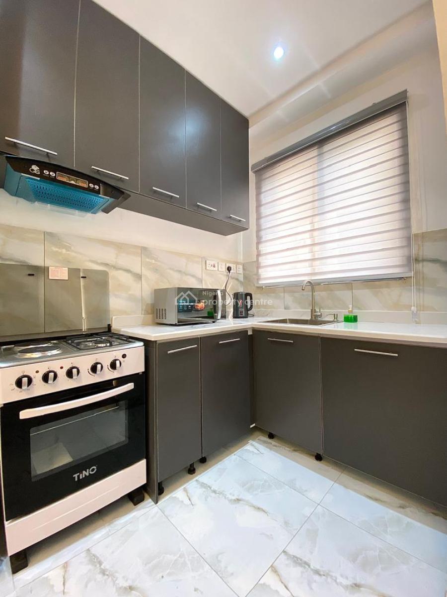 1 Bedroom Services Apartment, Ojuari Street,  Close to Safe Court Apartment, Ikate, Lekki, Lagos, Mini Flat (room and Parlour) Short Let
