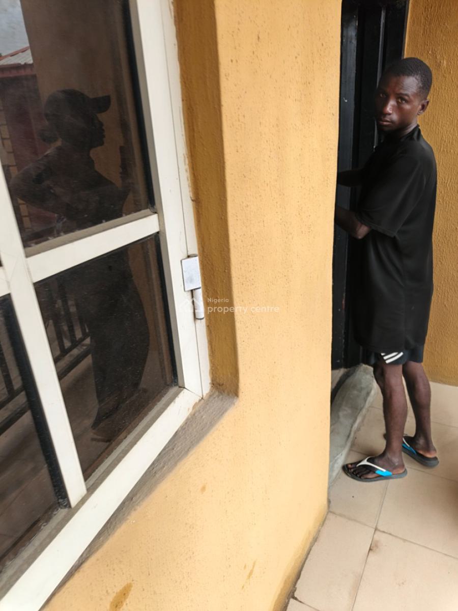 2 Bedroom Apartment, Off New Road, Lekki, Lagos, Flat / Apartment for Rent