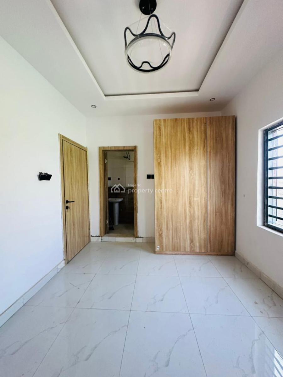 4 Bedroom Semi Detached Duplex at Magodo Phase 1, Gra Phase 1, Magodo, Lagos, Semi-detached Duplex for Sale