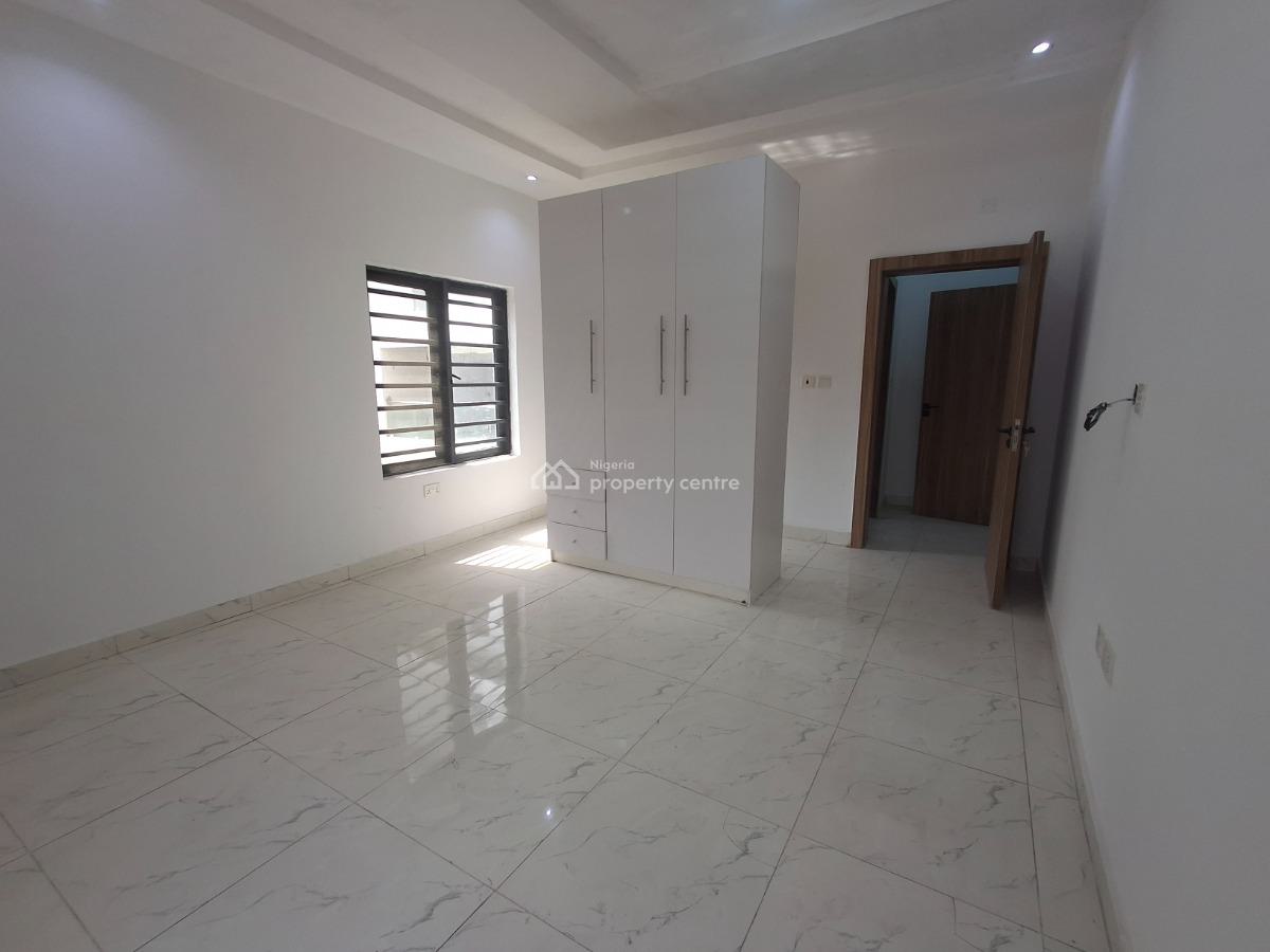 Newly Built 2 Bedroom Flat, Lekki Phase 1, Lekki, Lagos, Flat / Apartment for Sale