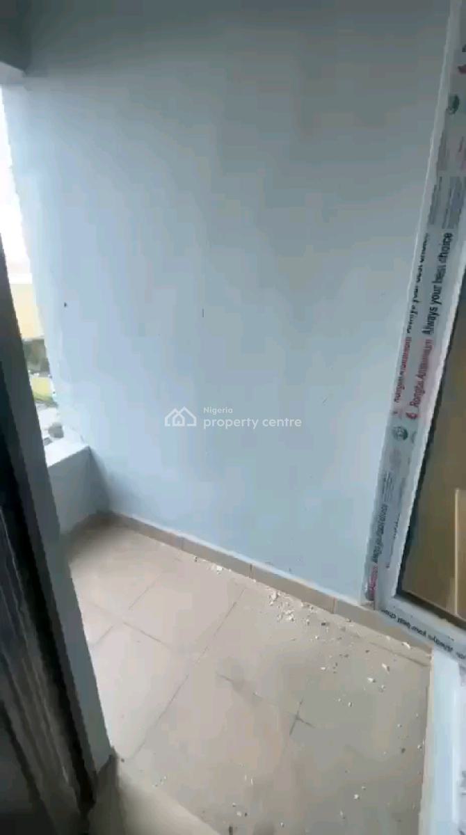 a Newly Built and Standard Roomself Con, Upstairs with, Jibowu, Yaba, Lagos, Self Contain (single Rooms) for Rent