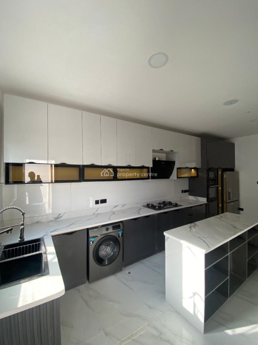 Newly Built 2 Bedroom Serviced Apartment with 1 Bq, Gated Estates in Lekki Phase 1, Lekki Phase 1, Lekki, Lagos, Block of Flats for Sale