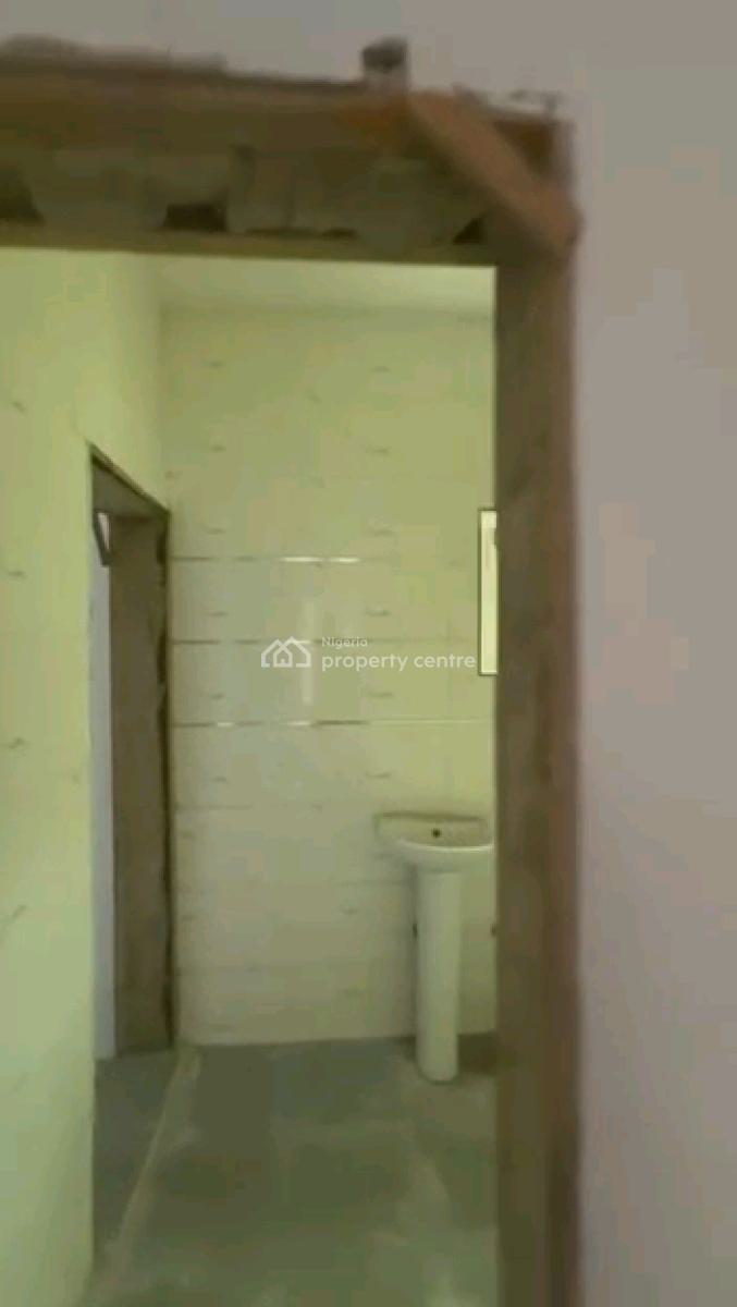 a Brand New and Standard Mini Flat, Upstairs and Ground Floor, Off Agbebi Road, Ijesha, Surulere, Lagos, Mini Flat (room and Parlour) for Rent