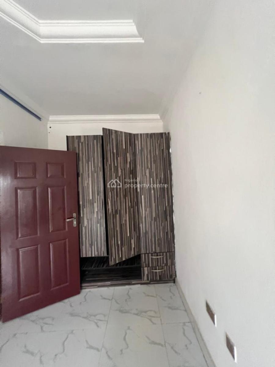 2 Bedroom Apartment, Ilaje, Ajah, Lagos, Flat / Apartment for Rent