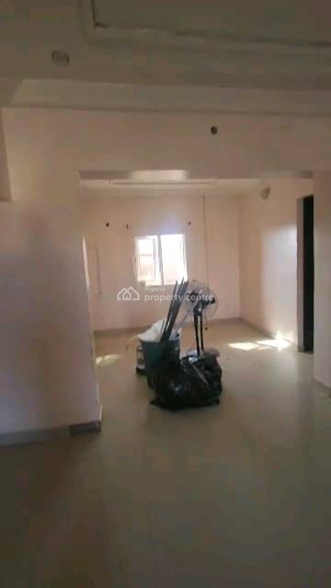 Sleeky 3 Bedroom Flat, Area 1, Garki, Abuja, Flat / Apartment for Rent