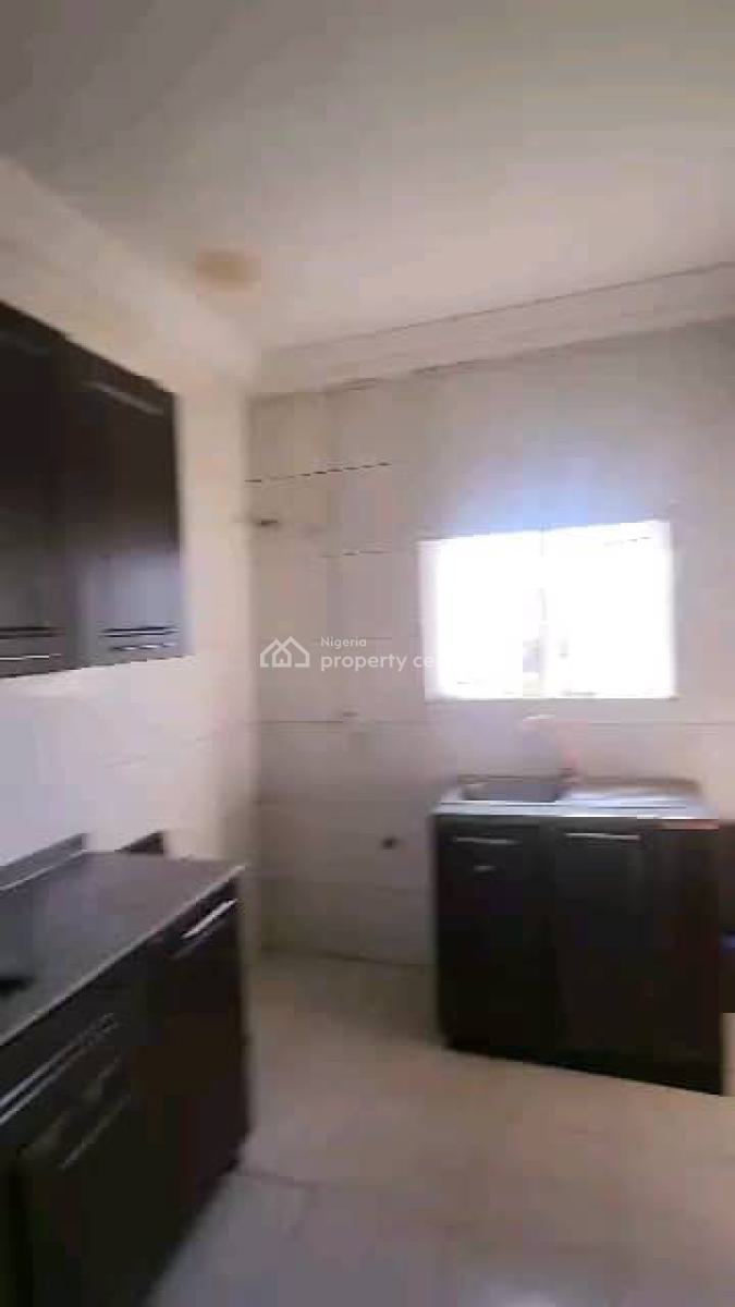 Sleeky 3 Bedroom Flat, Area 1, Garki, Abuja, Flat / Apartment for Rent