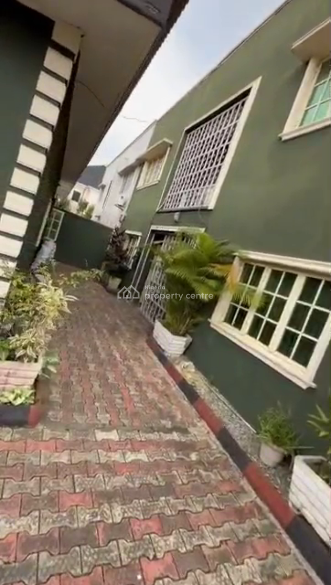 5bedroom Semi-detached Duplex +bq, Gowon Estate, Egbeda, Alimosho, Lagos, Semi-detached Duplex for Sale