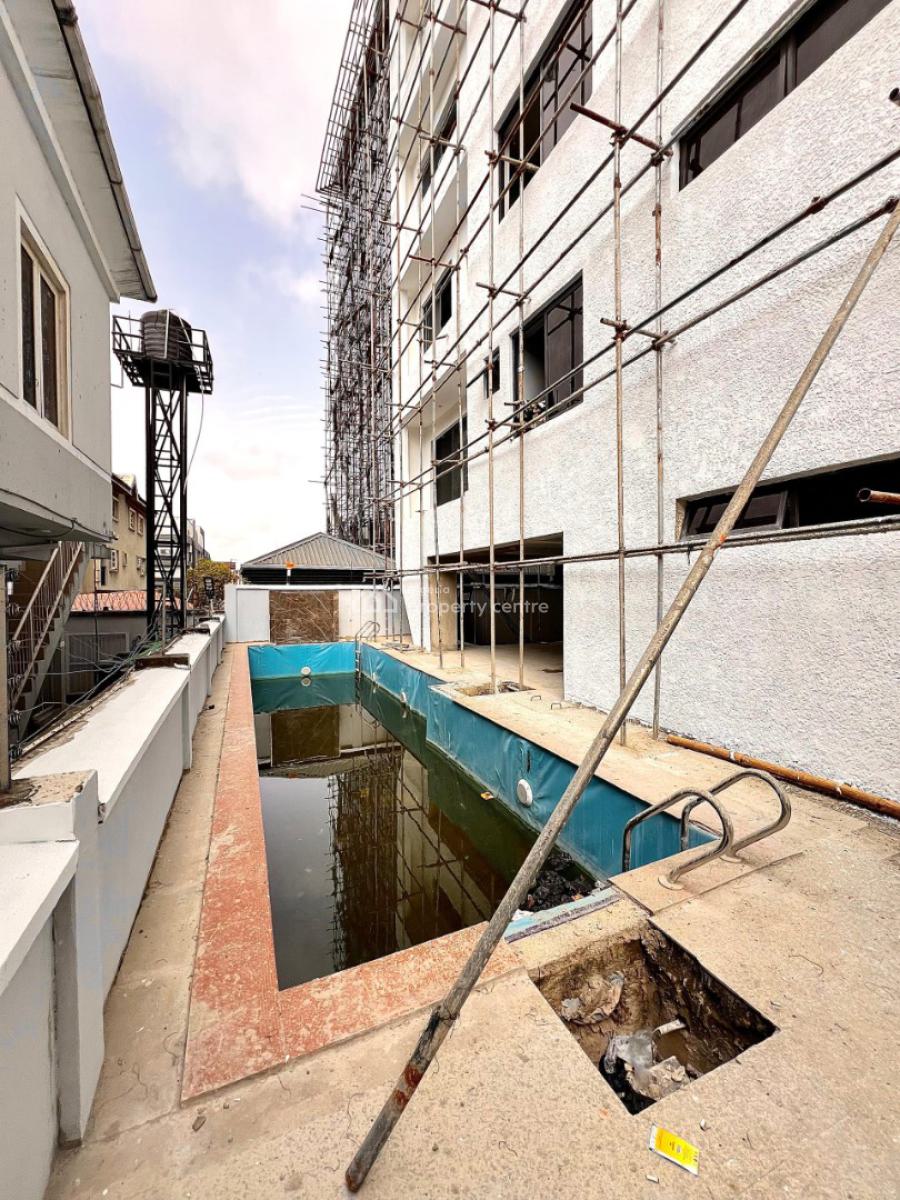 Luxury 4-bedroom Maisonette + Staff Quarters, Lekki Phase 1, Lekki, Lagos, Flat / Apartment for Sale